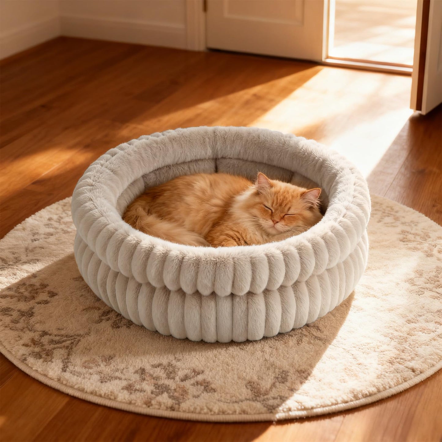 Petnovar Round Calming Cat Bed 51cm – Washable Fluffy Pet Bed with Non-Slip Base & Cushion